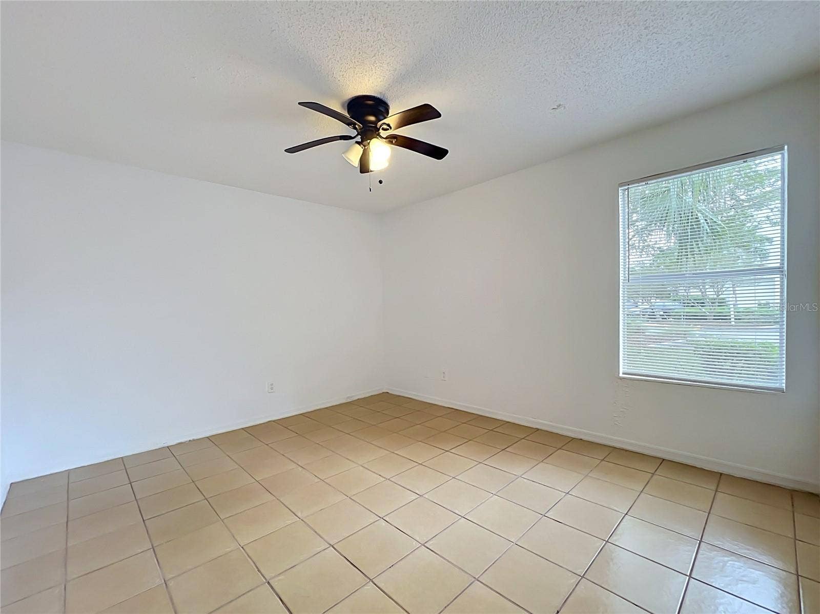5116 CONROY ROAD, #23, Orlando, FL 32811 5116 CONROY ROAD, #23, Orlando, FL 32811