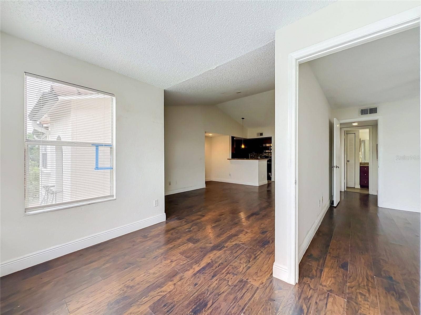 5116 CONROY ROAD, #23, Orlando, FL 32811 5116 CONROY ROAD, #23, Orlando, FL 32811
