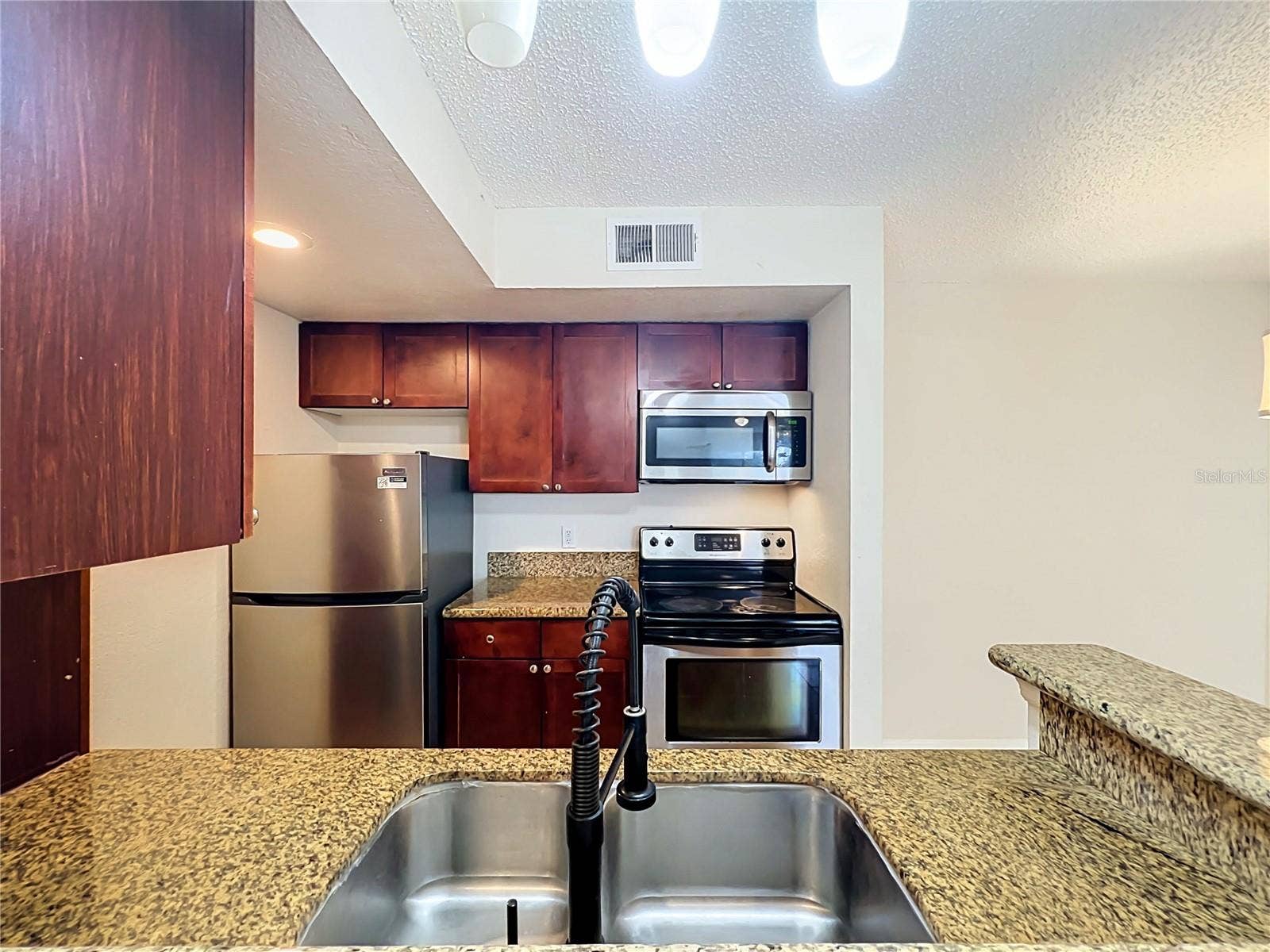 5116 CONROY ROAD, #23, Orlando, FL 32811 5116 CONROY ROAD, #23, Orlando, FL 32811