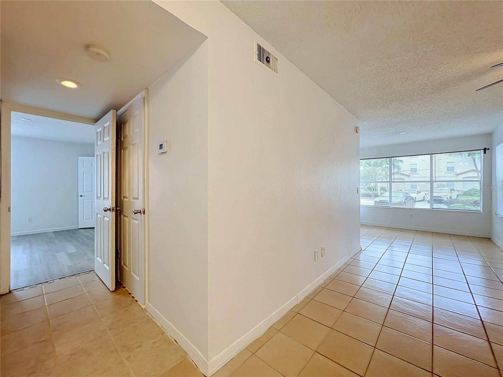 5116 CONROY ROAD, #23, Orlando, FL 32811 5116 CONROY ROAD, #23, Orlando, FL 32811
