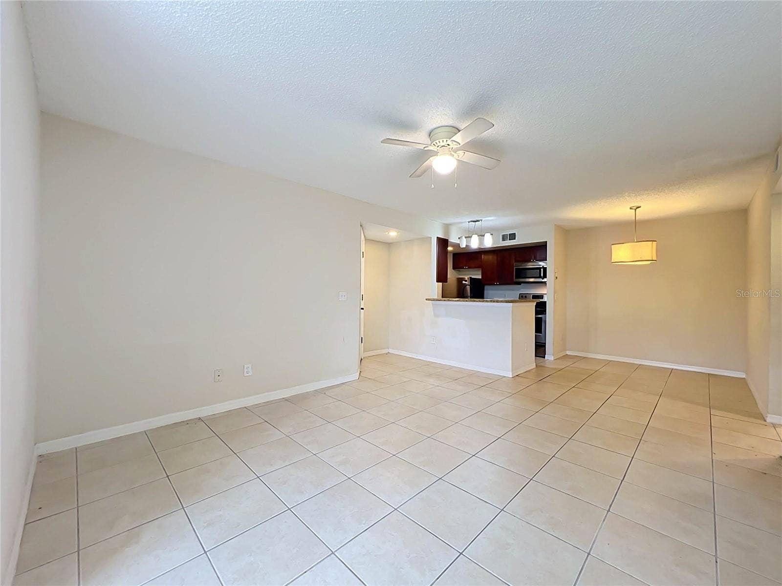 5116 CONROY ROAD, #23, Orlando, FL 32811 5116 CONROY ROAD, #23, Orlando, FL 32811