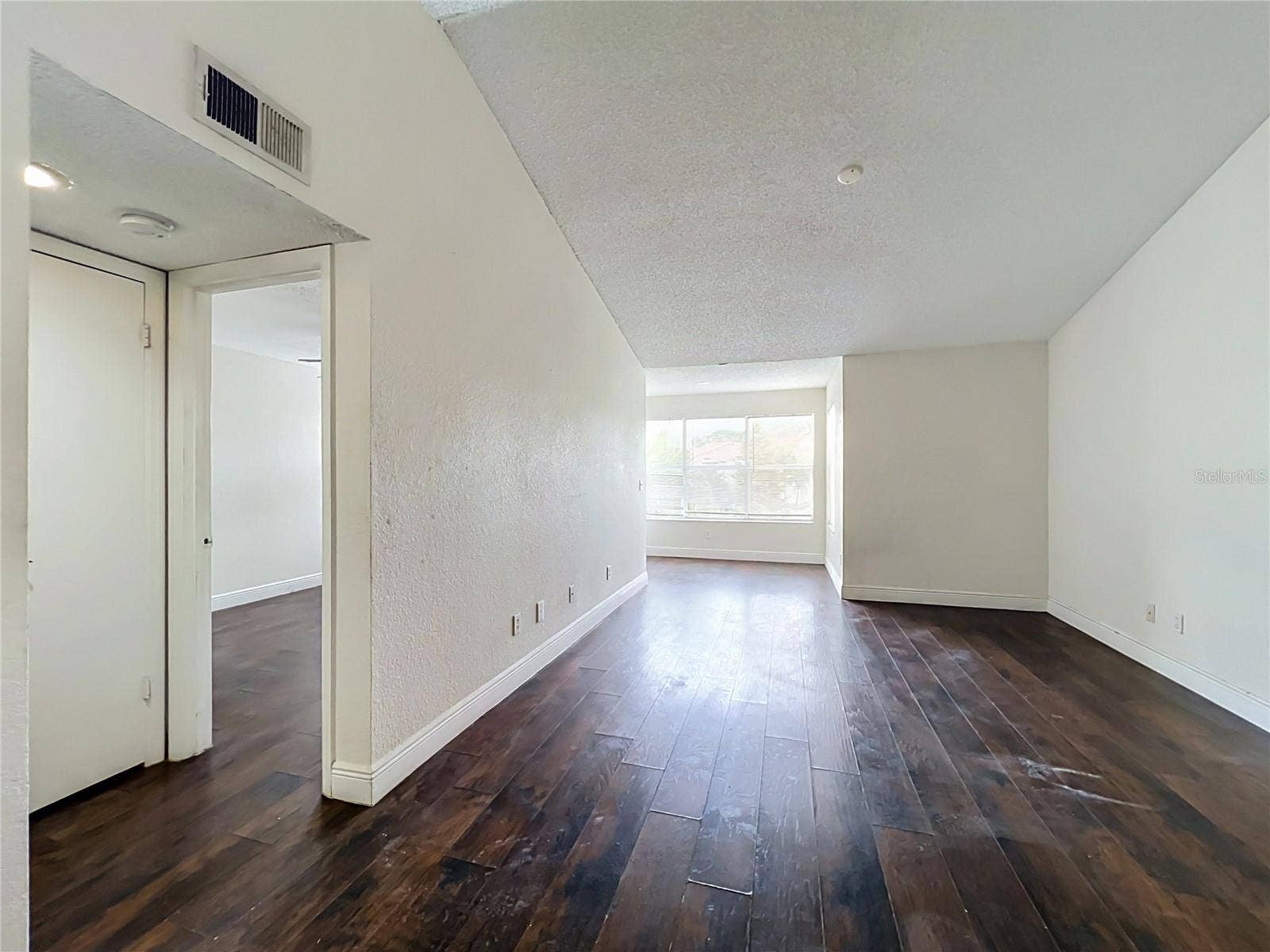 5116 CONROY ROAD, #23, Orlando, FL 32811 5116 CONROY ROAD, #23, Orlando, FL 32811
