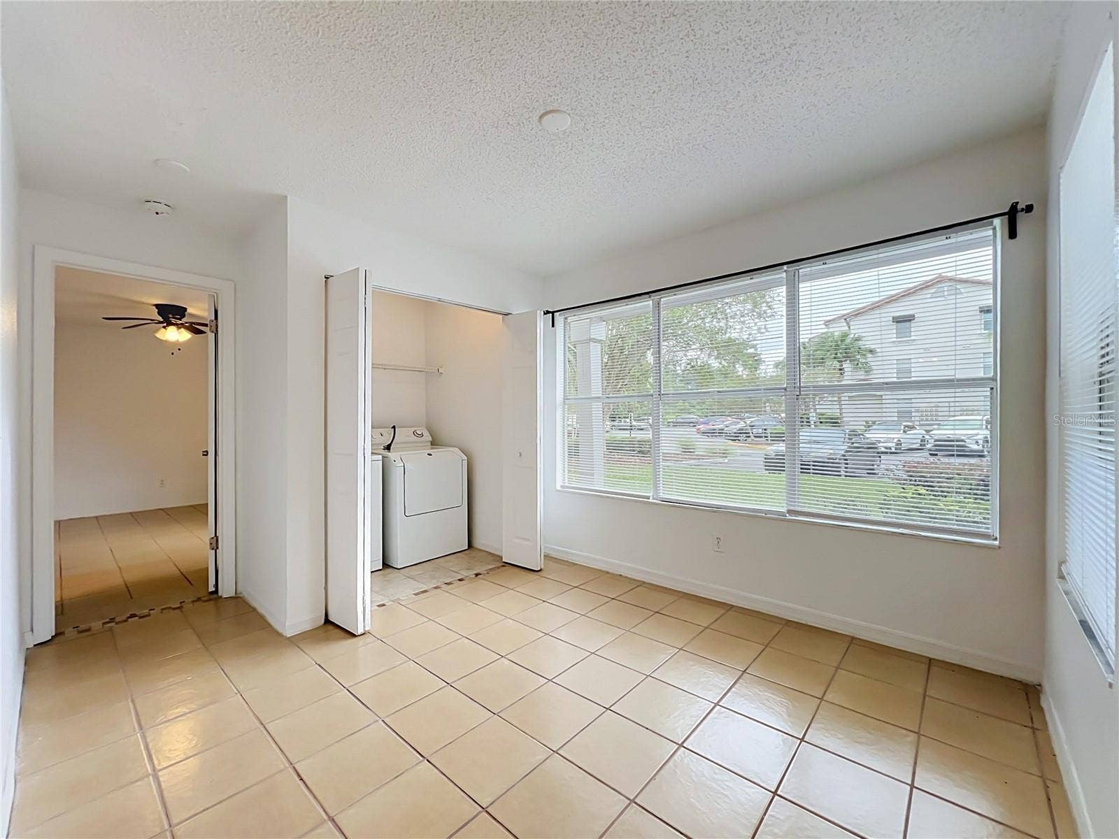 5116 CONROY ROAD, #23, Orlando, FL 32811 5116 CONROY ROAD, #23, Orlando, FL 32811