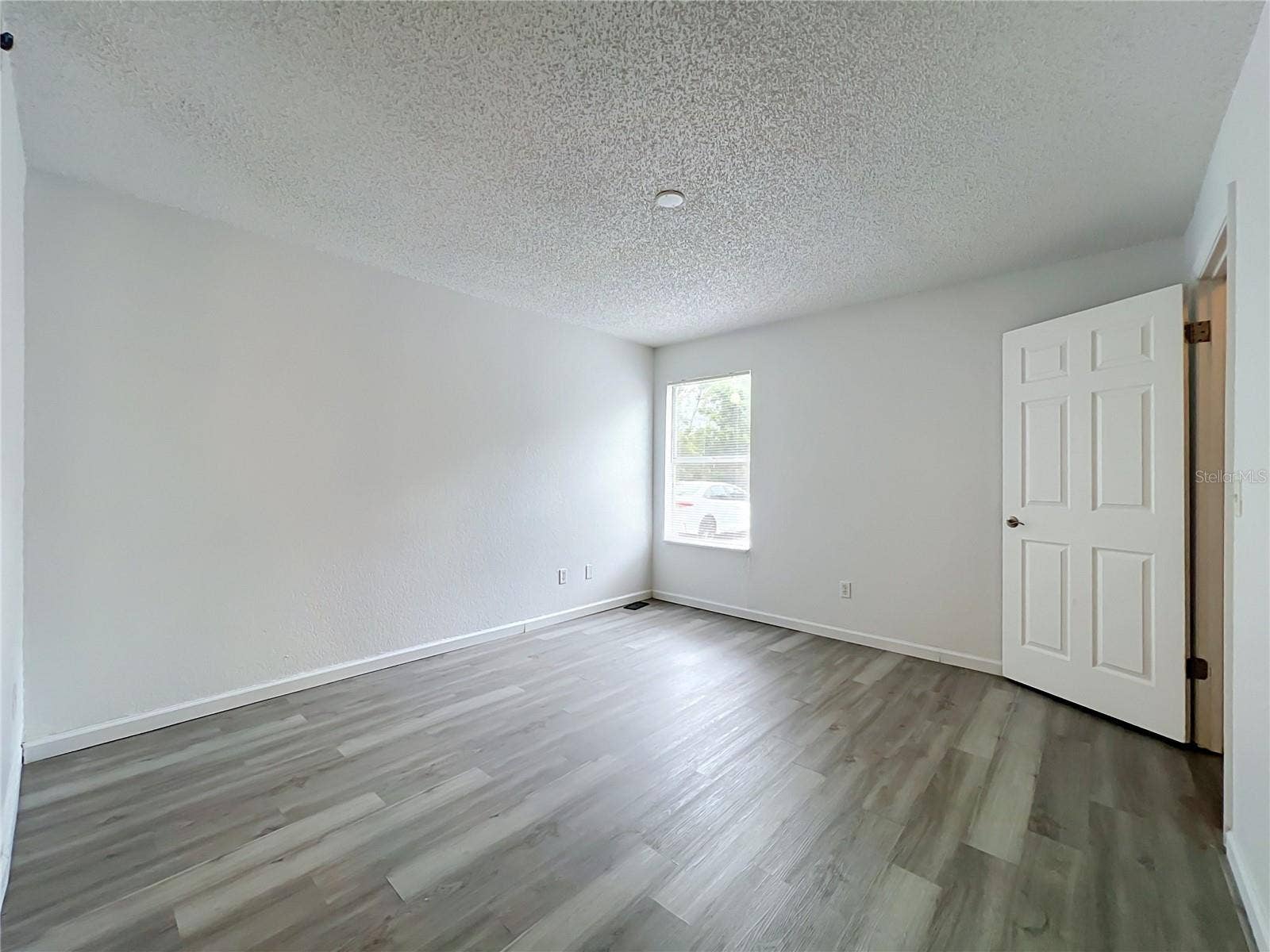 5116 CONROY ROAD, #23, Orlando, FL 32811 5116 CONROY ROAD, #23, Orlando, FL 32811