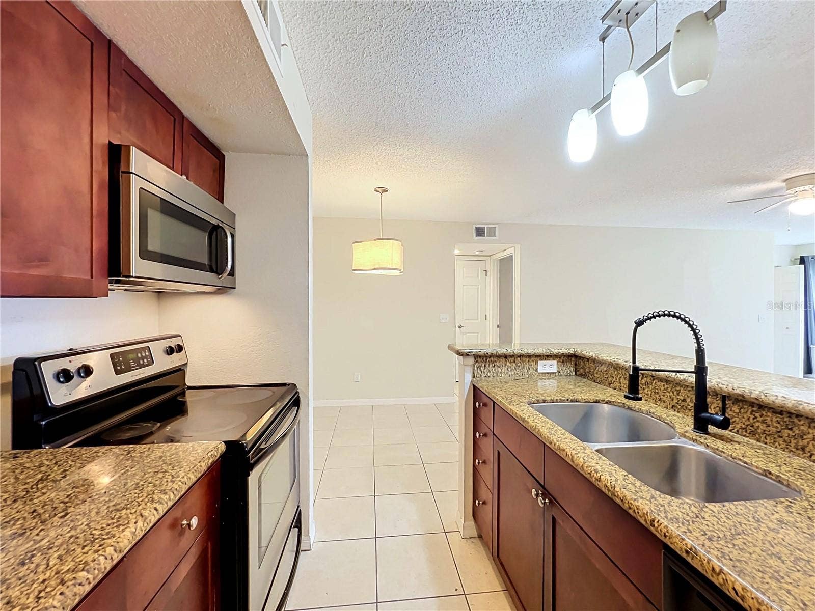 5116 CONROY ROAD, #23, Orlando, FL 32811 5116 CONROY ROAD, #23, Orlando, FL 32811
