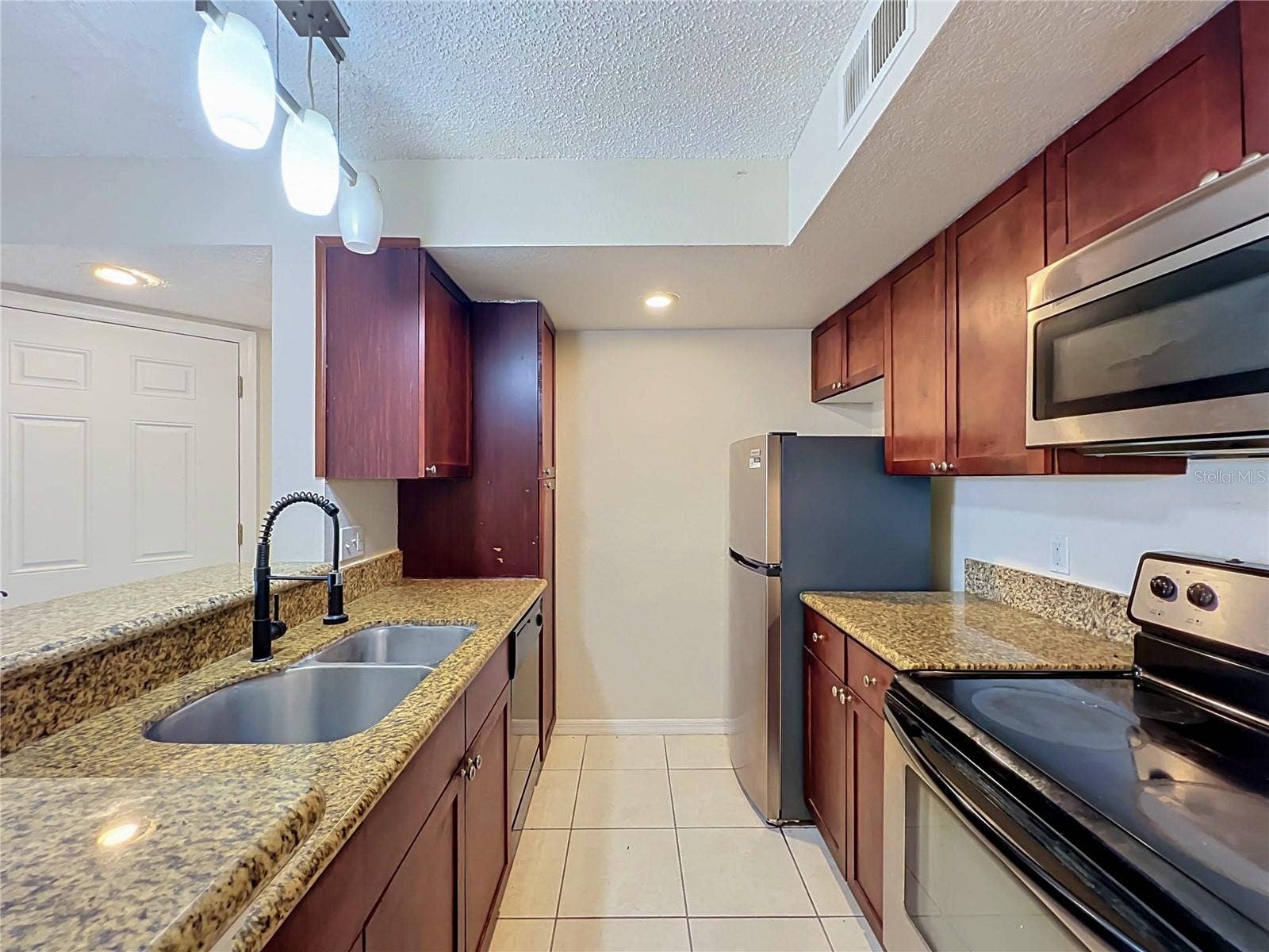 5116 CONROY ROAD, #23, Orlando, FL 32811 5116 CONROY ROAD, #23, Orlando, FL 32811