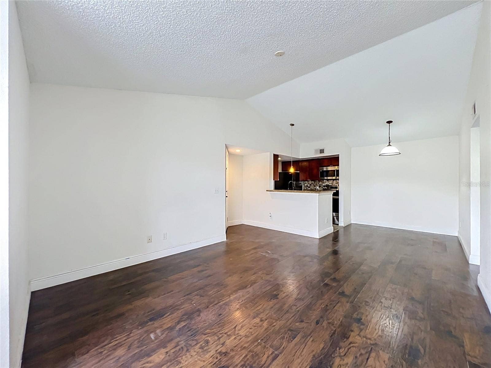 5116 CONROY ROAD, #23, Orlando, FL 32811 5116 CONROY ROAD, #23, Orlando, FL 32811