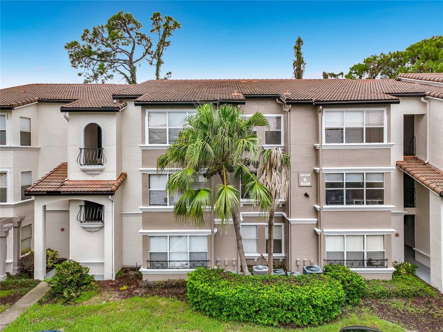 Property photo for 5116 CONROY ROAD, #23, Orlando, FL