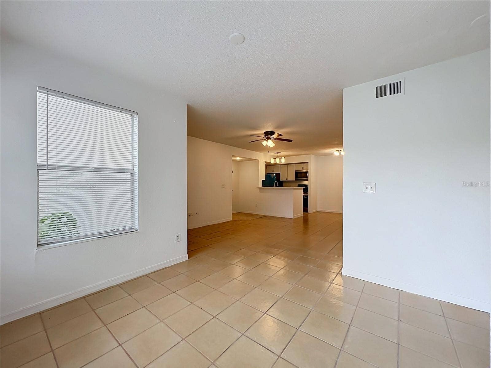 5116 CONROY ROAD, #23, Orlando, FL 32811 5116 CONROY ROAD, #23, Orlando, FL 32811