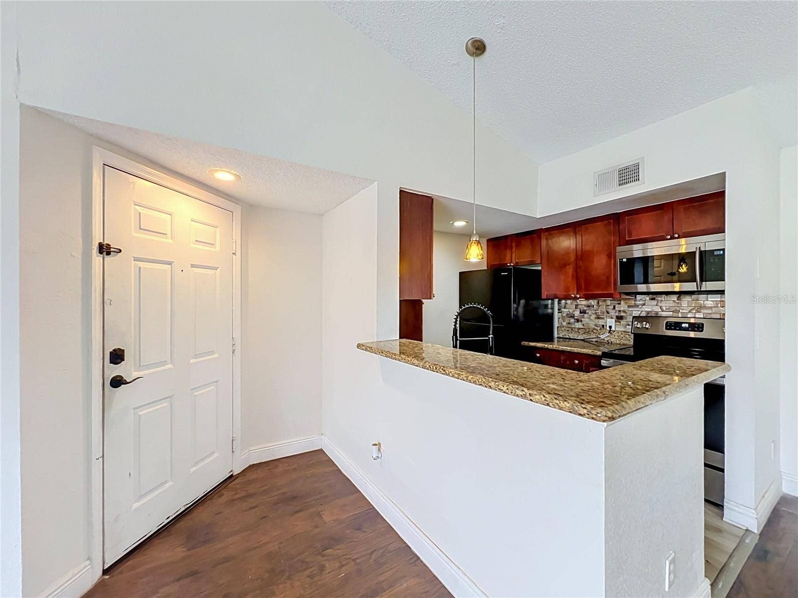 5116 CONROY ROAD, #23, Orlando, FL 32811 5116 CONROY ROAD, #23, Orlando, FL 32811