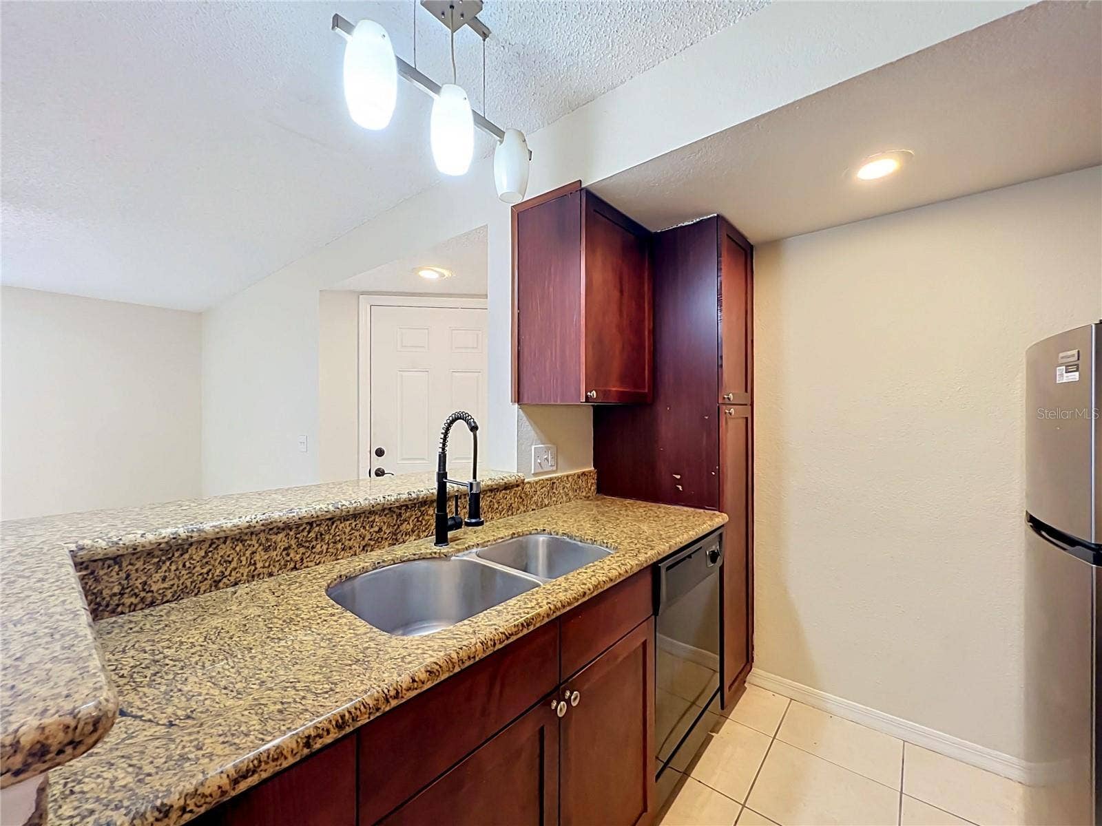 5116 CONROY ROAD, #23, Orlando, FL 32811 5116 CONROY ROAD, #23, Orlando, FL 32811