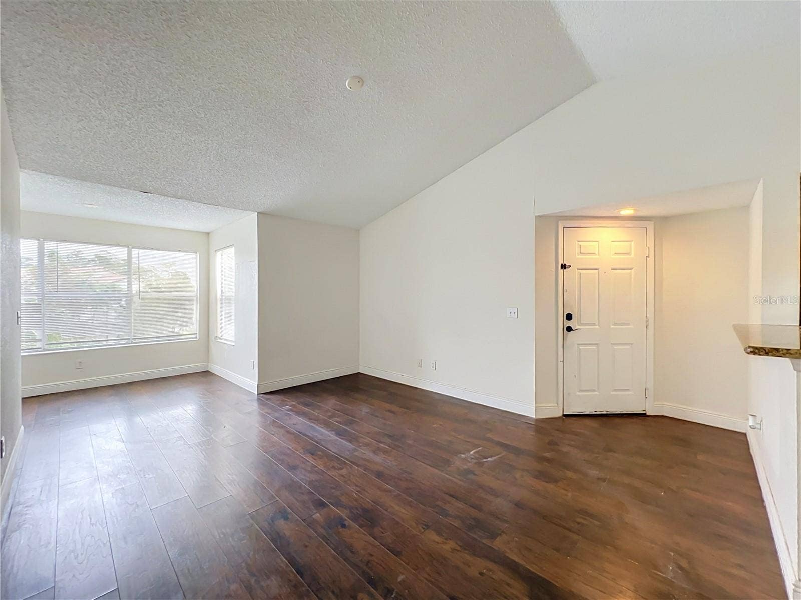 5116 CONROY ROAD, #23, Orlando, FL 32811 5116 CONROY ROAD, #23, Orlando, FL 32811