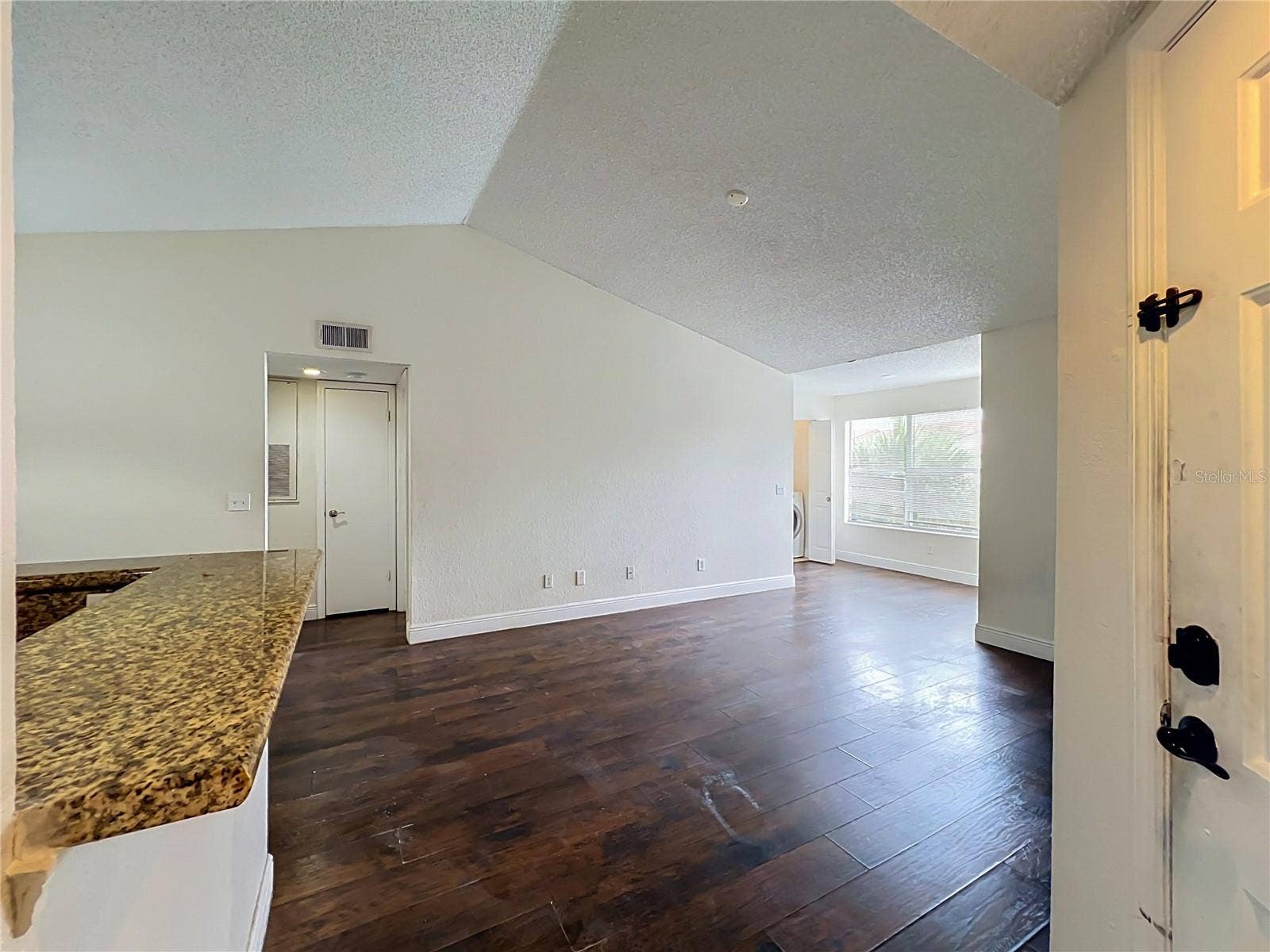 5116 CONROY ROAD, #23, Orlando, FL 32811 5116 CONROY ROAD, #23, Orlando, FL 32811