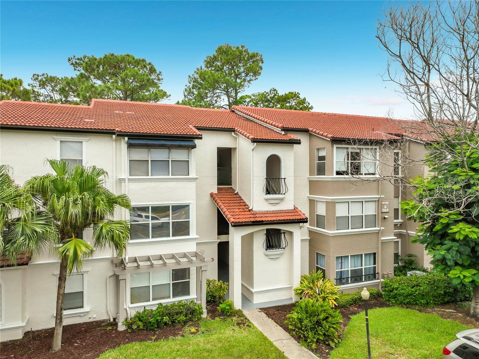 5116 CONROY ROAD, #23, Orlando, FL 32811 5116 CONROY ROAD, #23, Orlando, FL 32811