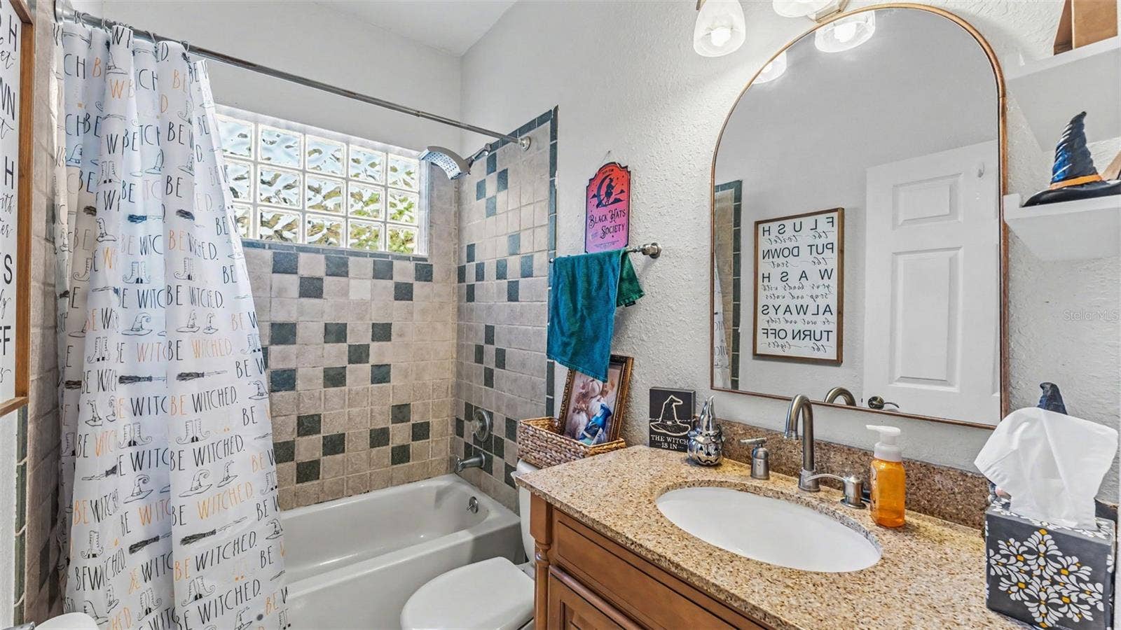 69 PINE FOREST DRIVE, Haines City, FL 33844 69 PINE FOREST DRIVE, Haines City, FL 33844