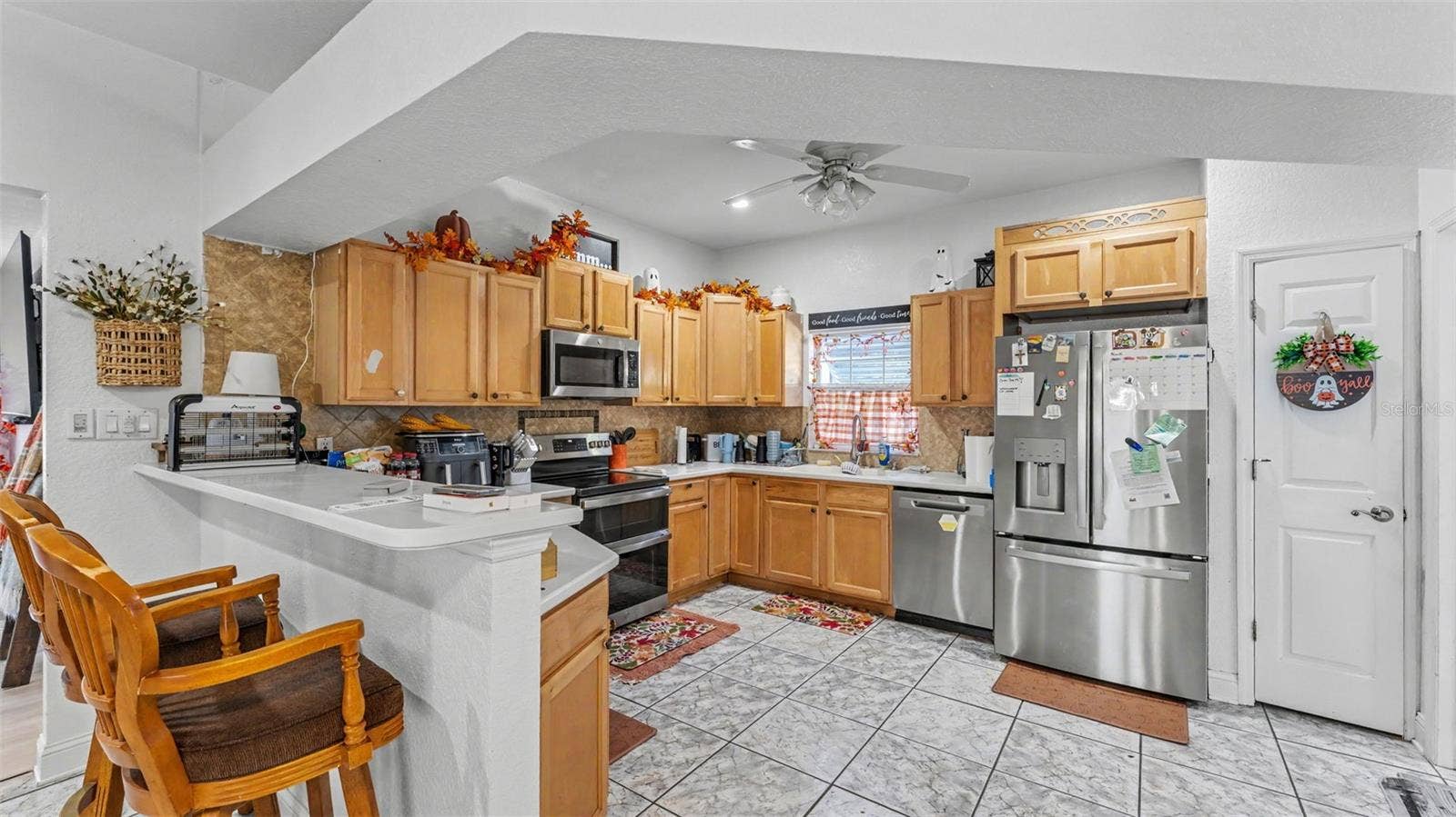 69 PINE FOREST DRIVE, Haines City, FL 33844 69 PINE FOREST DRIVE, Haines City, FL 33844