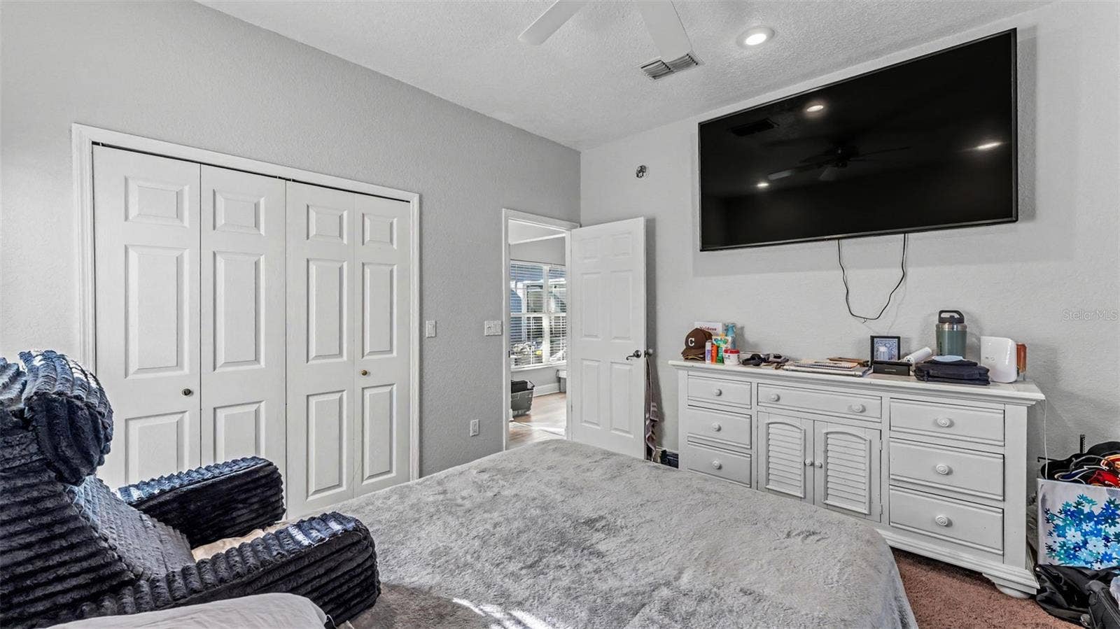 69 PINE FOREST DRIVE, Haines City, FL 33844 69 PINE FOREST DRIVE, Haines City, FL 33844