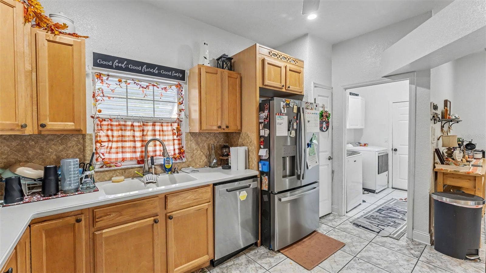 69 PINE FOREST DRIVE, Haines City, FL 33844 69 PINE FOREST DRIVE, Haines City, FL 33844
