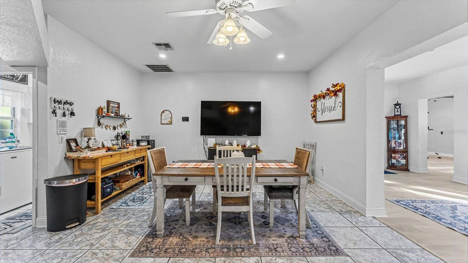 69 PINE FOREST DRIVE, Haines City, FL 33844 69 PINE FOREST DRIVE, Haines City, FL 33844