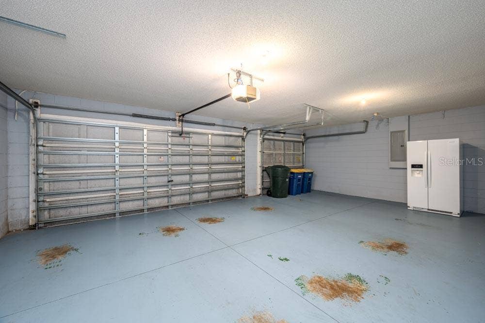 3643 WELLINGTON PL, Bartow, FL 33830 3 Car Garage