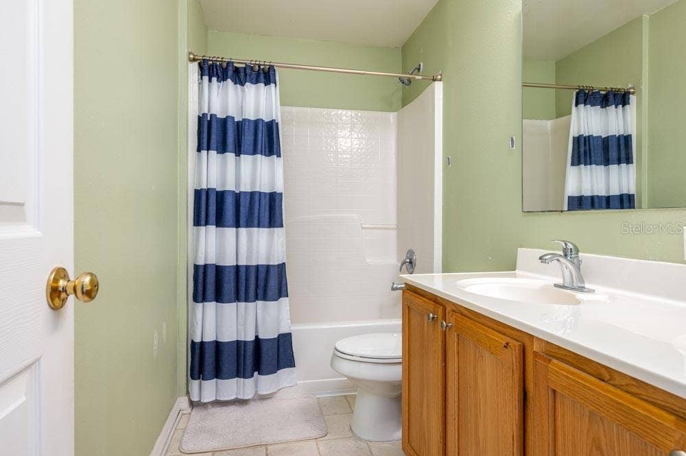 3643 WELLINGTON PL, Bartow, FL 33830 Hall Bathroom