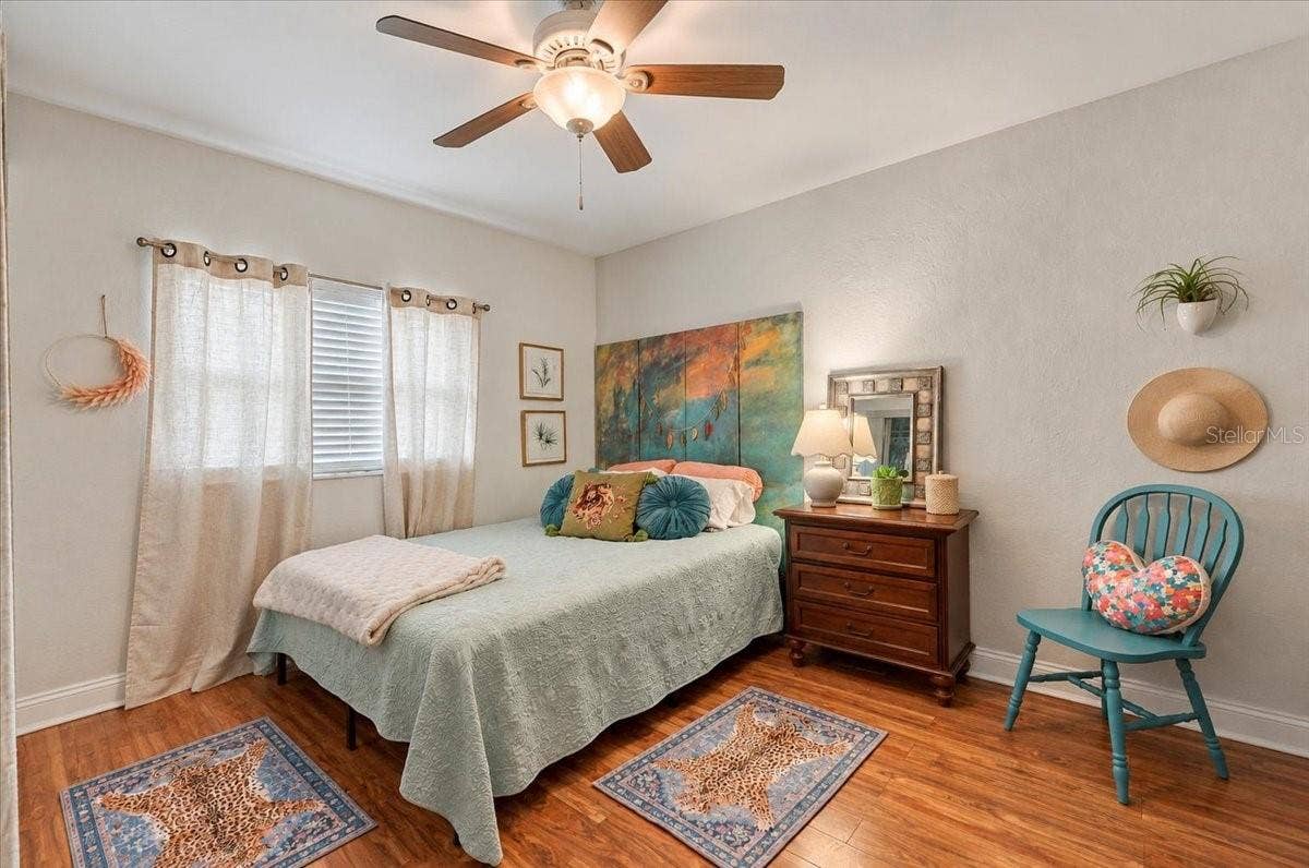 118 S WATERLOO AVENUE, #120, Lakeland, FL 33801