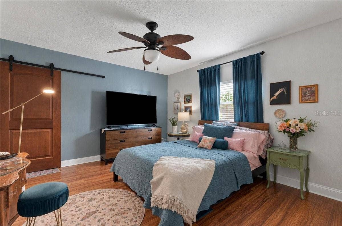 118 S WATERLOO AVENUE, #120, Lakeland, FL 33801
