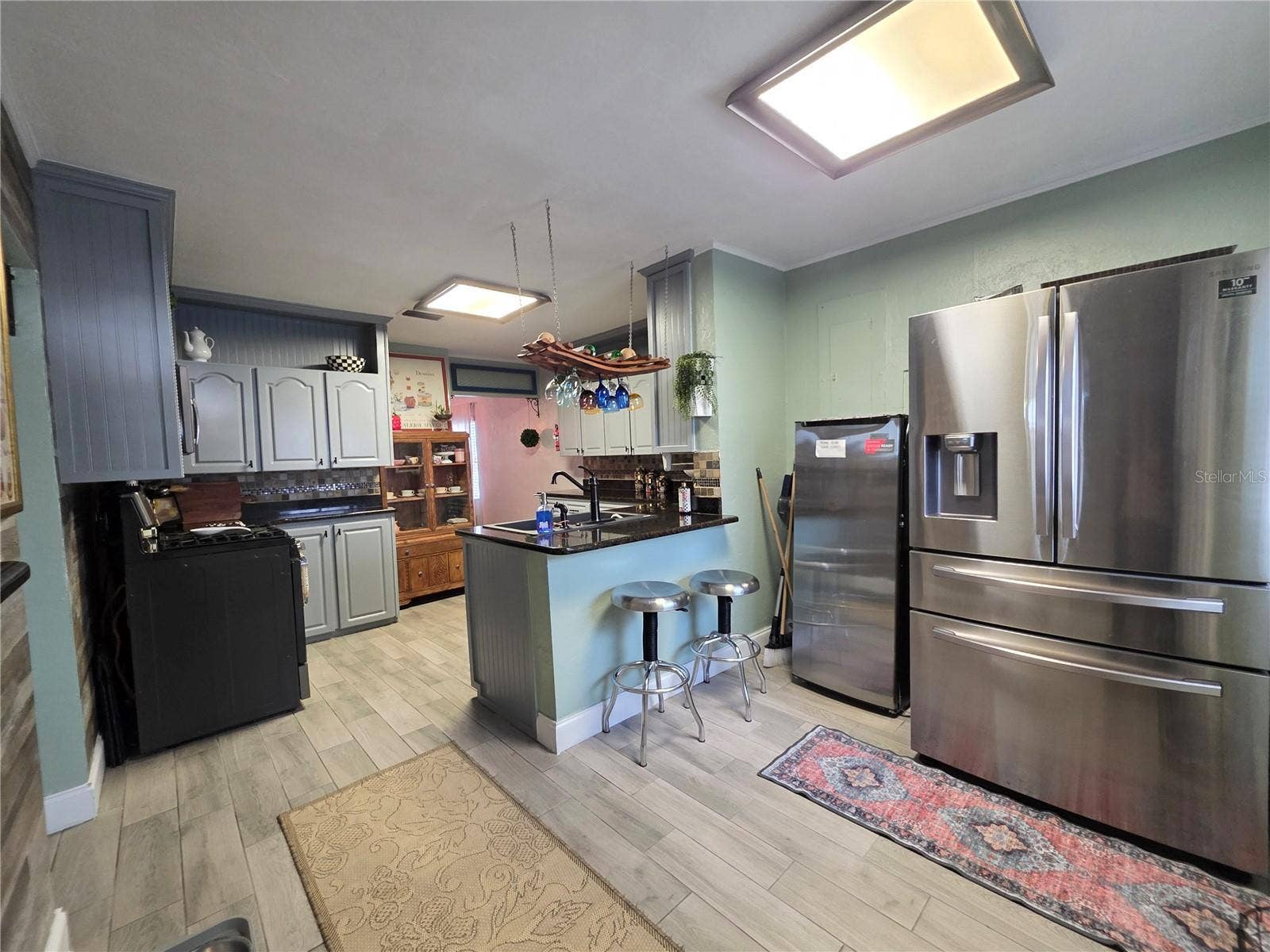 118 S WATERLOO AVENUE, Lakeland, FL 33801