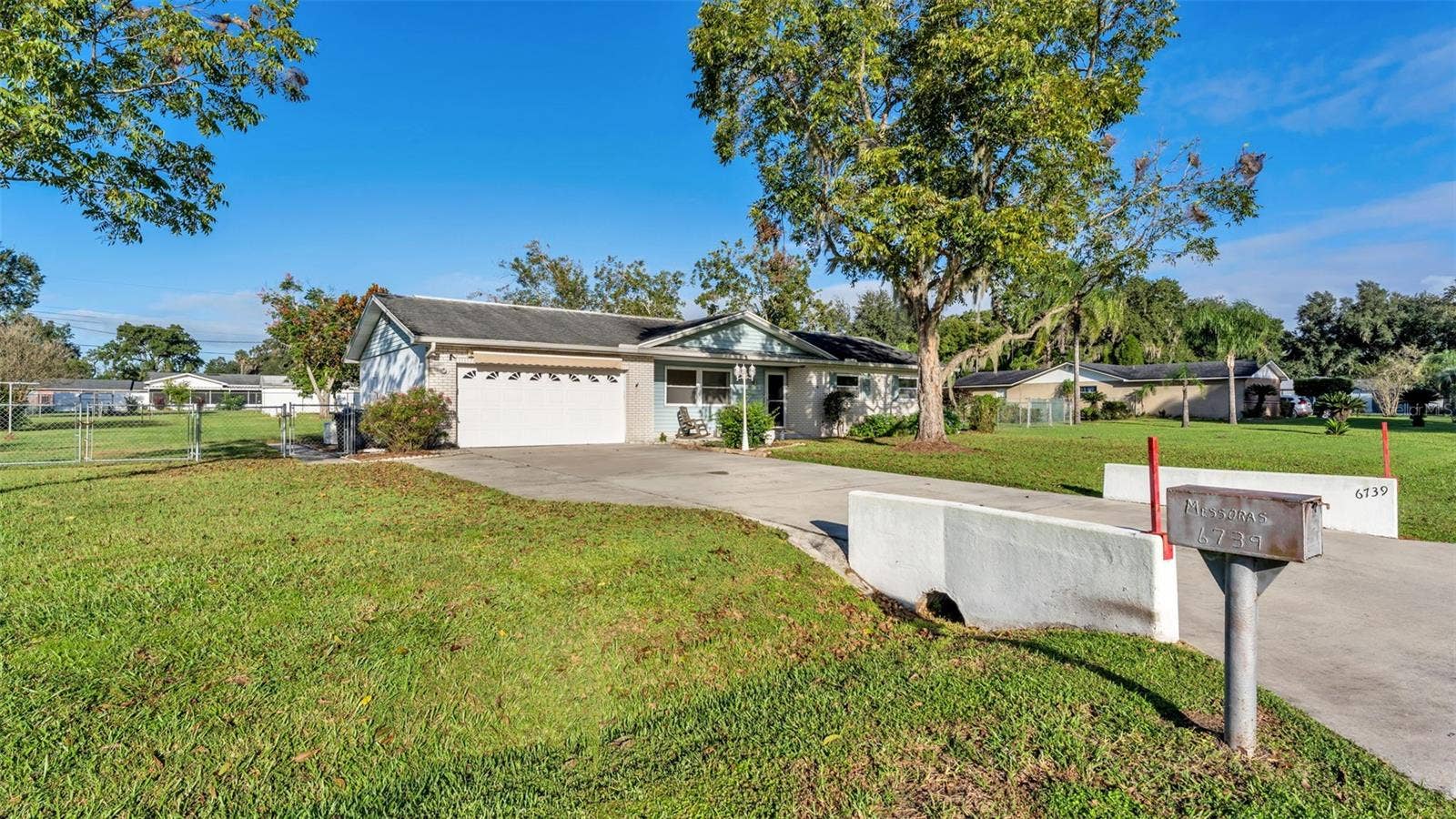 6739 FARRIS DRIVE, Lakeland, FL 33811 6739 FARRIS DRIVE, Lakeland, FL 33811