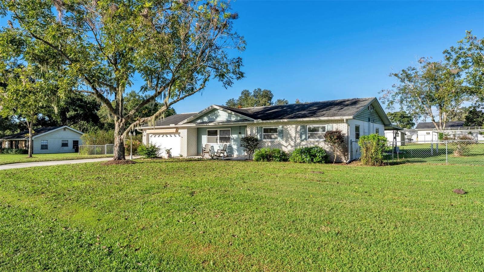 6739 FARRIS DRIVE, Lakeland, FL 33811 6739 FARRIS DRIVE, Lakeland, FL 33811