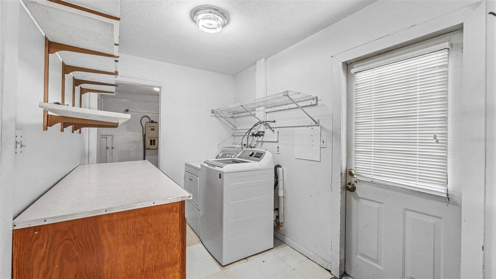 6739 FARRIS DRIVE, Lakeland, FL 33811 6739 FARRIS DRIVE, Lakeland, FL 33811