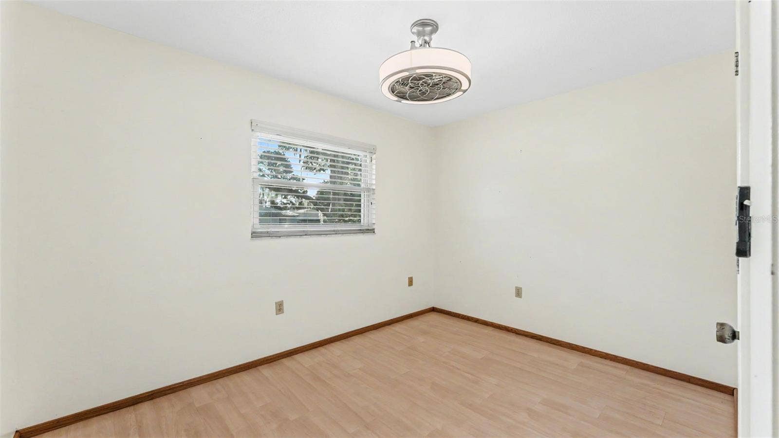 6739 FARRIS DRIVE, Lakeland, FL 33811 6739 FARRIS DRIVE, Lakeland, FL 33811