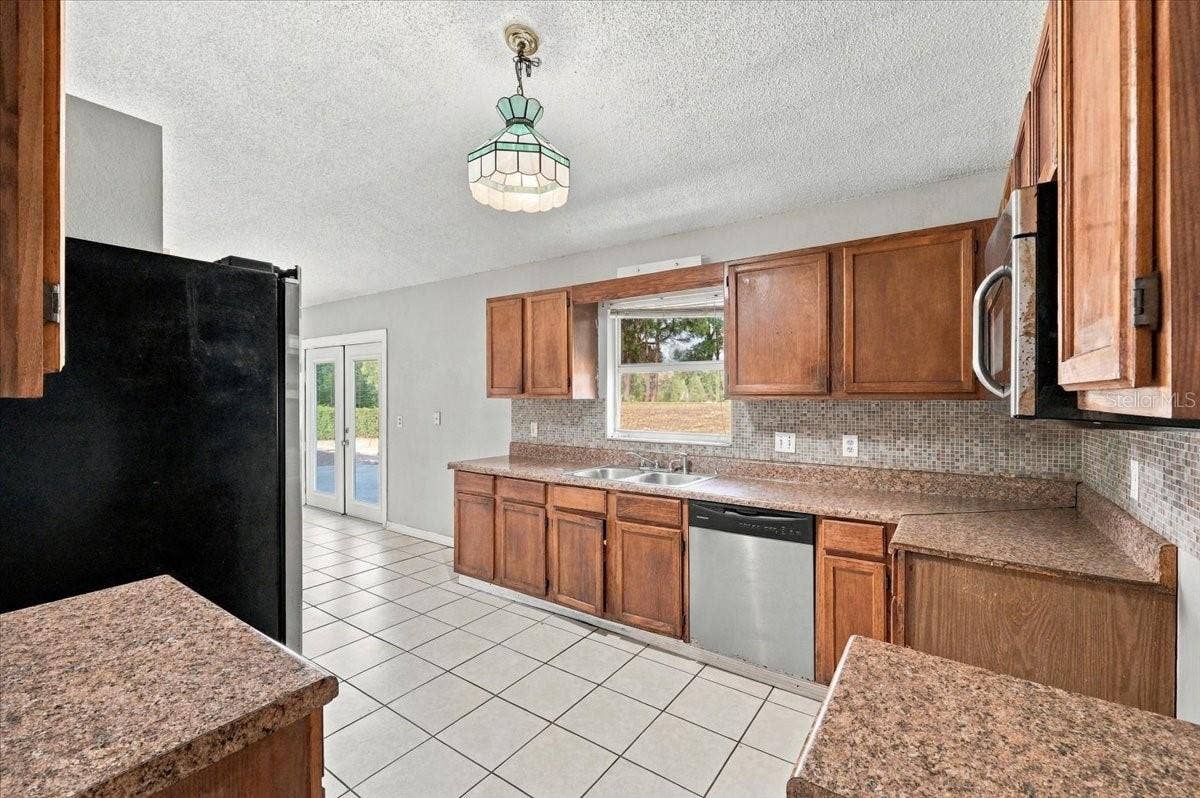 107 FLORIDA GRACKLE COURT, Frostproof, FL 33843 107 FLORIDA GRACKLE COURT, Frostproof, FL 33843