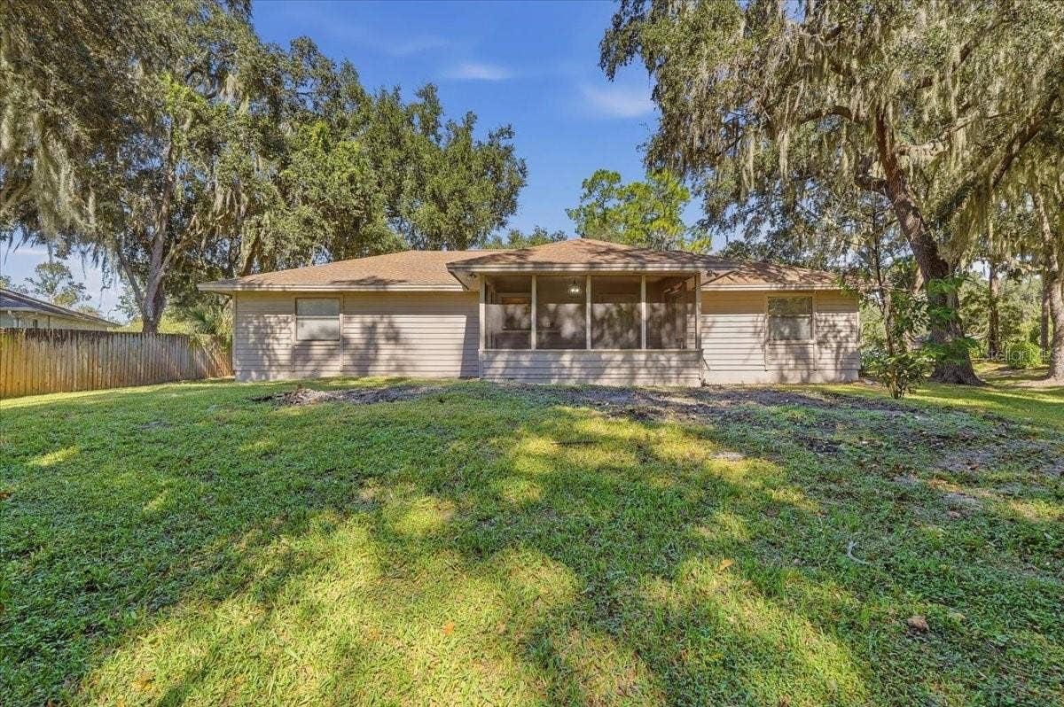 5244 QUIET CREEK LANE, Lakeland, FL 33811 5244 QUIET CREEK LANE, Lakeland, FL 33811