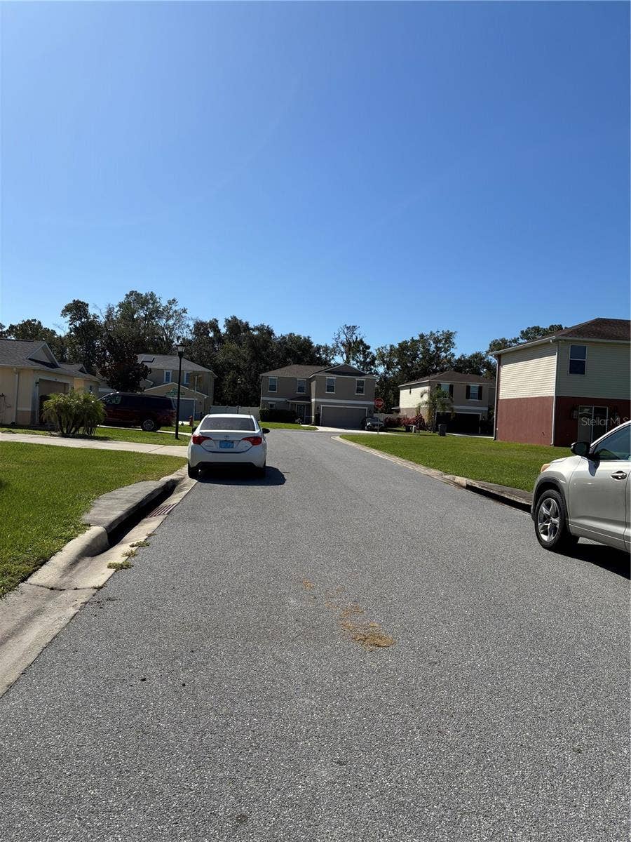 4390 SUN CENTER RD, Mulberry, FL 33860 4390 SUN CENTER RD, Mulberry, FL 33860