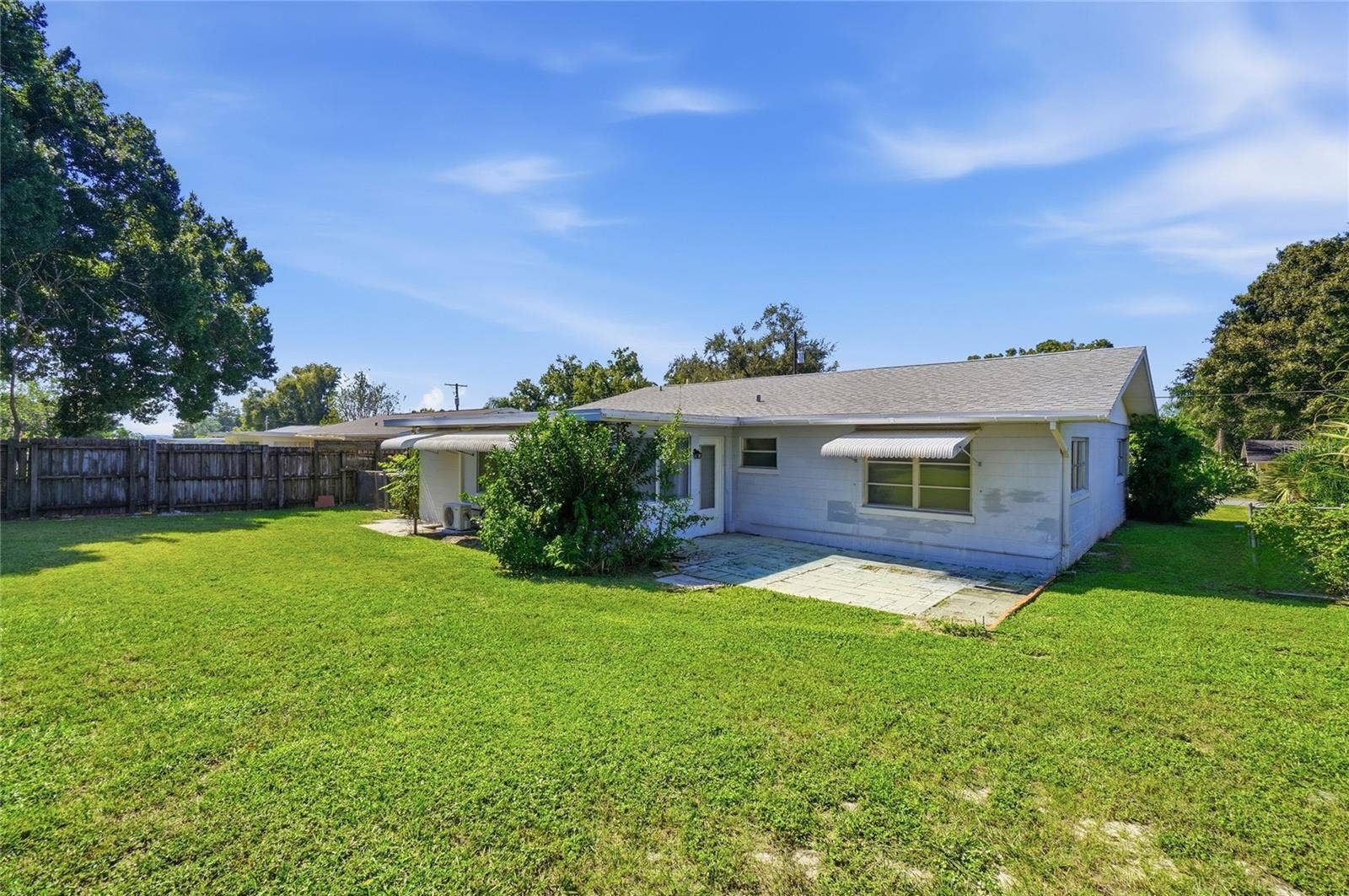 1810 4TH COURT SE, Winter Haven, FL 33880 1810 4TH COURT SE, Winter Haven, FL 33880