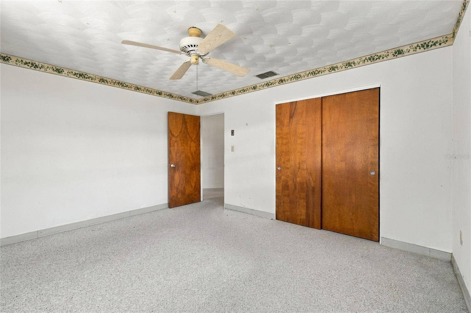 1810 4TH COURT SE, Winter Haven, FL 33880 1810 4TH COURT SE, Winter Haven, FL 33880
