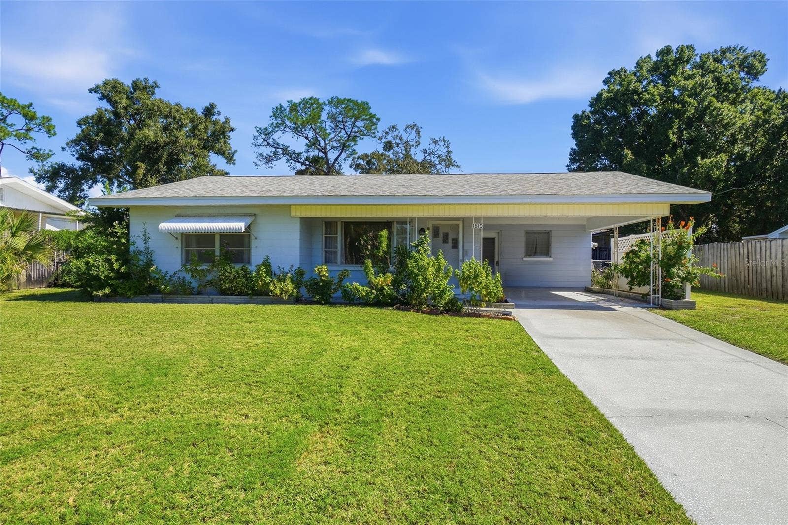1810 4TH COURT SE, Winter Haven, FL 33880 1810 4TH COURT SE, Winter Haven, FL 33880
