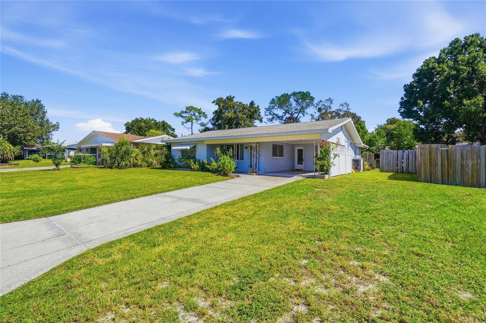 1810 4TH COURT SE, Winter Haven, FL 33880 1810 4TH COURT SE, Winter Haven, FL 33880