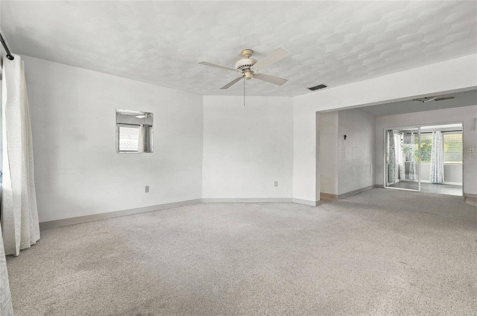 1810 4TH COURT SE, Winter Haven, FL 33880 1810 4TH COURT SE, Winter Haven, FL 33880