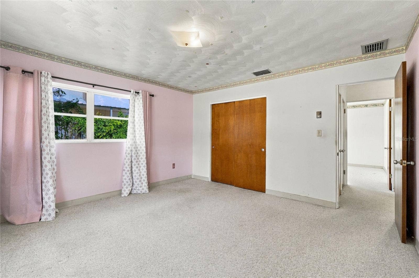 1810 4TH COURT SE, Winter Haven, FL 33880 1810 4TH COURT SE, Winter Haven, FL 33880