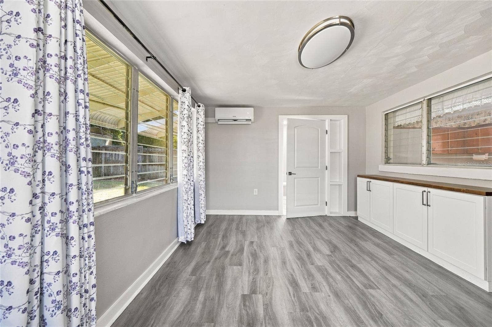 1810 4TH COURT SE, Winter Haven, FL 33880 1810 4TH COURT SE, Winter Haven, FL 33880