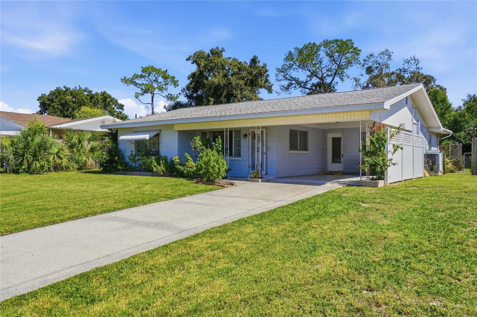 1810 4TH COURT SE, Winter Haven, FL 33880 1810 4TH COURT SE, Winter Haven, FL 33880