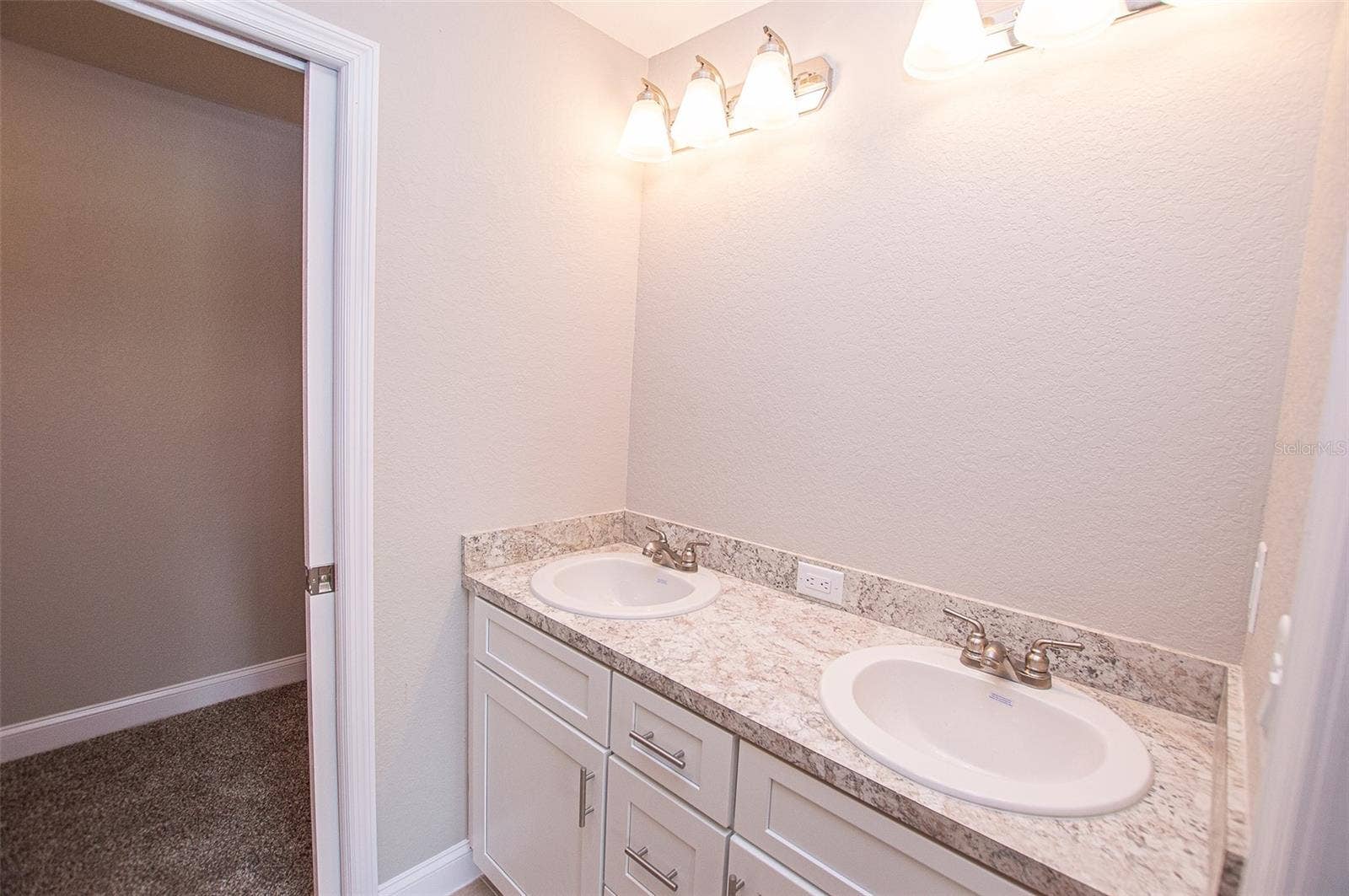 712 W 9TH STREET, Lakeland, FL 33805