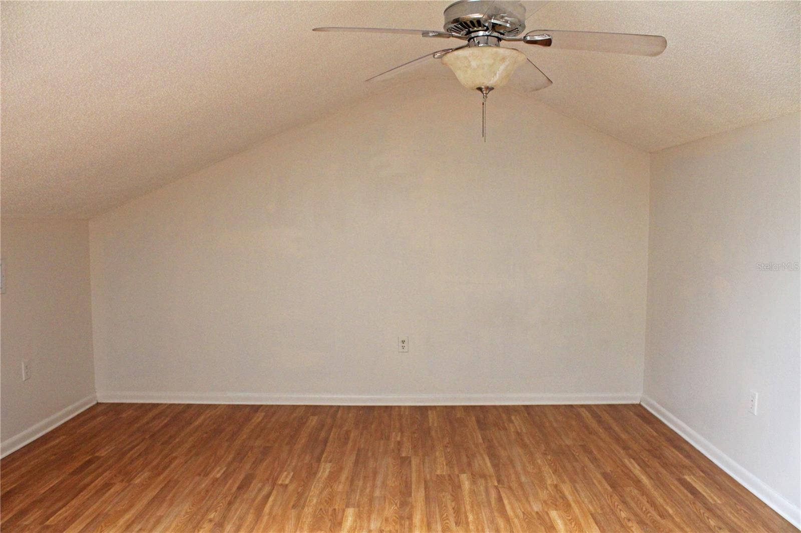 252 GRANITE DRIVE, Lakeland, FL 33809 252 GRANITE DRIVE, Lakeland, FL 33809