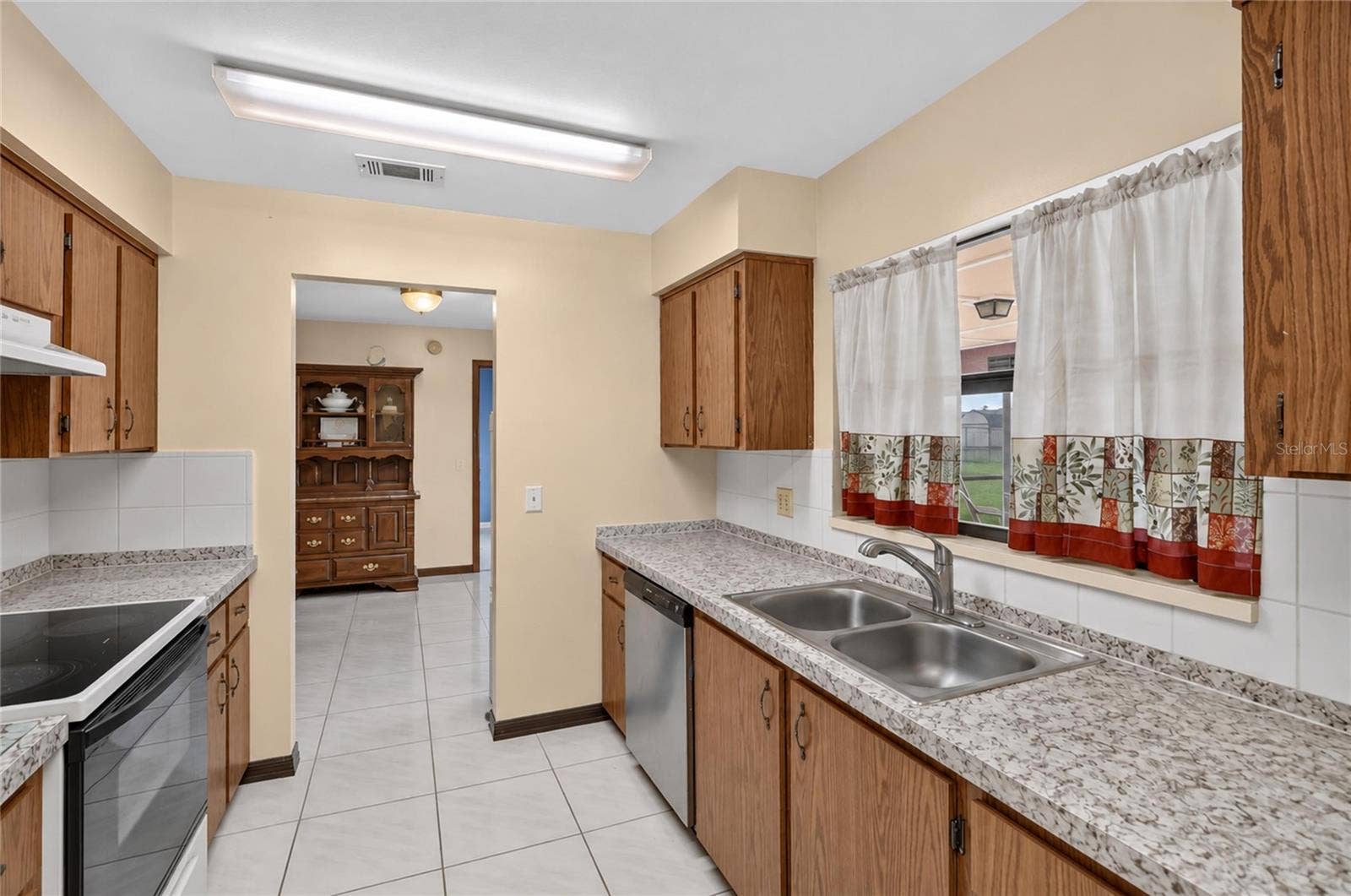 816 ALPINE COURT, Kissimmee, FL 34758 816 ALPINE COURT, Kissimmee, FL 34758