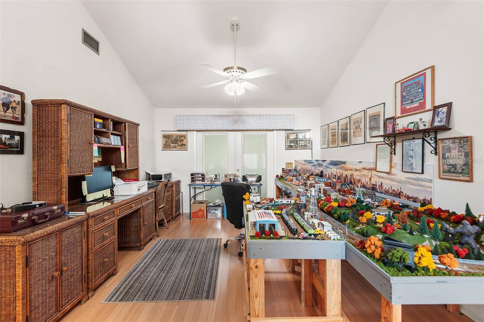 2991 PLANTATION ROAD, Winter Haven, FL 33884 Living room