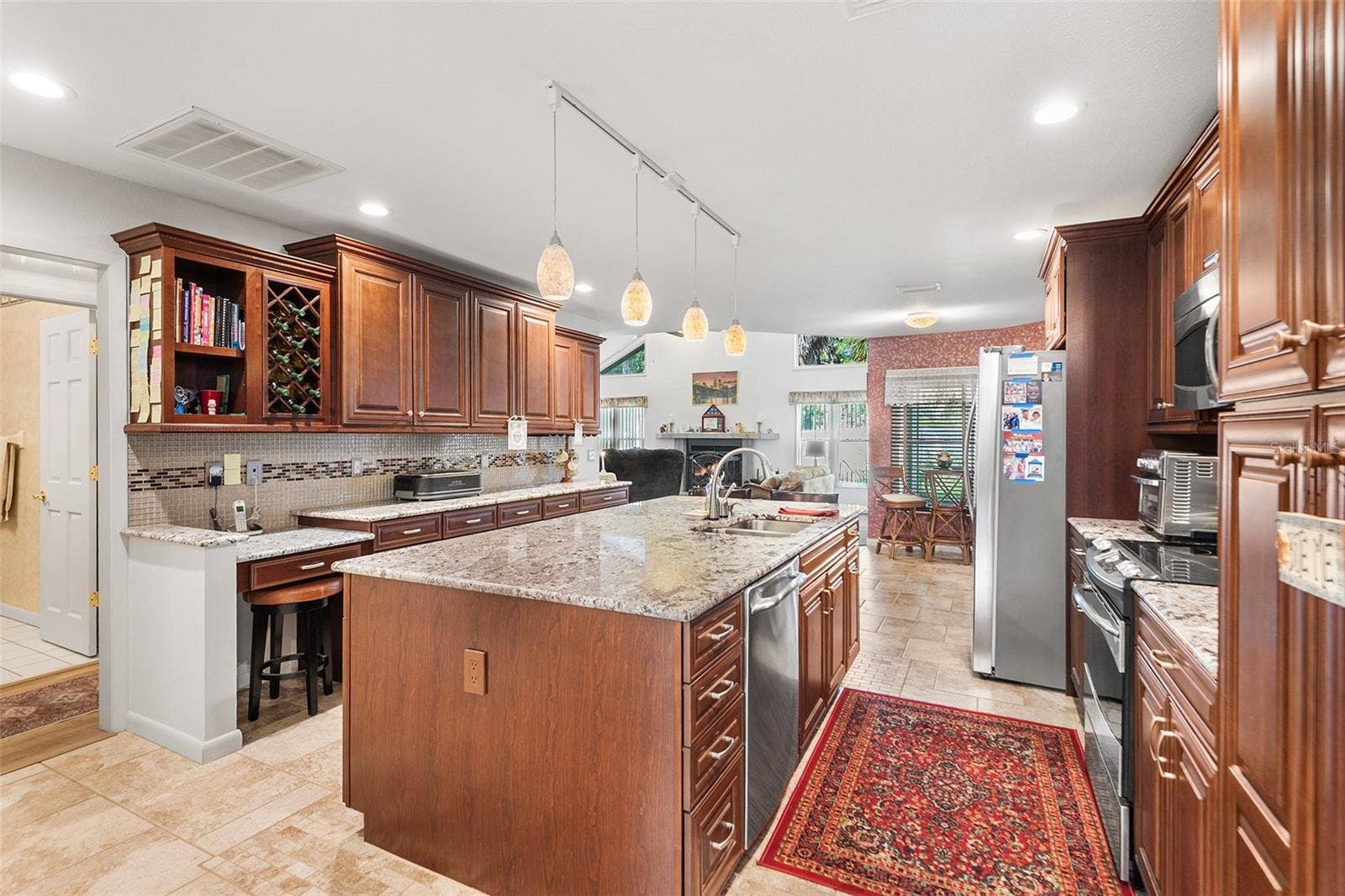 2991 PLANTATION ROAD, Winter Haven, FL 33884 kitchen