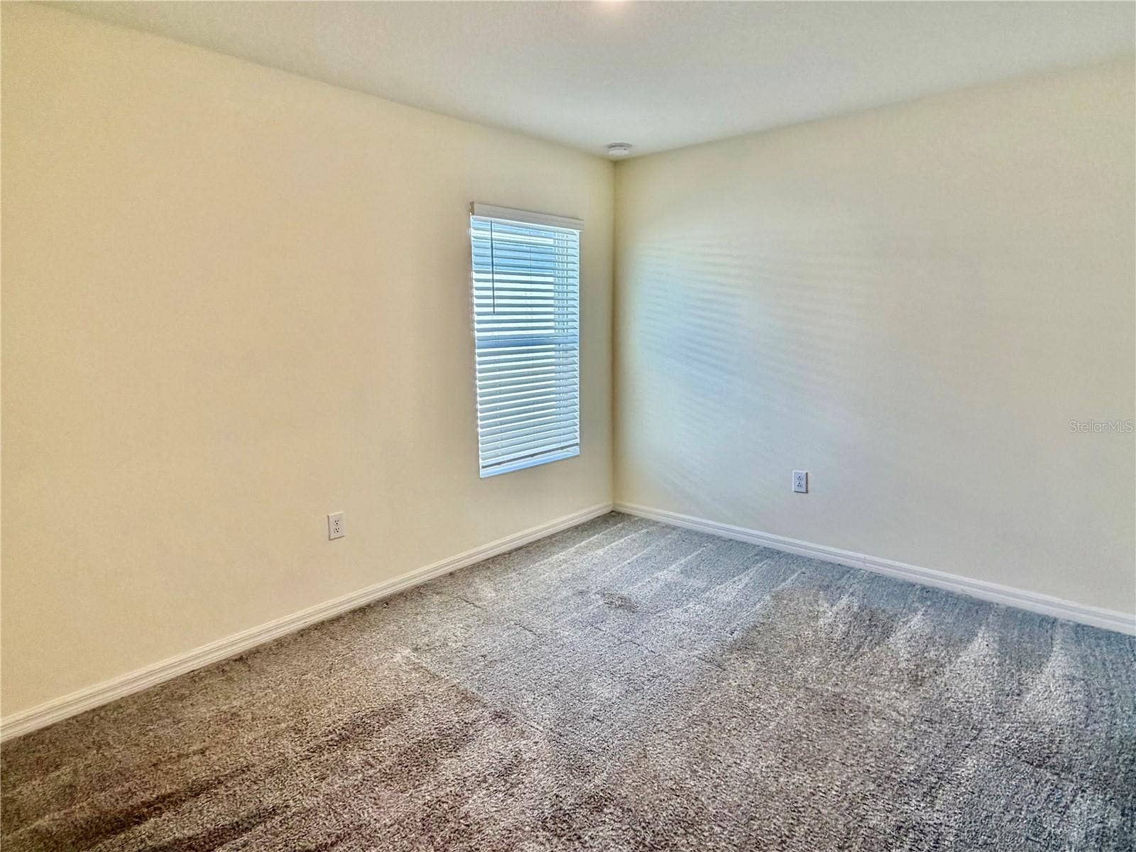240 SUMMERLIN LOOP, Haines City, FL 33844 240 SUMMERLIN LOOP, Haines City, FL 33844