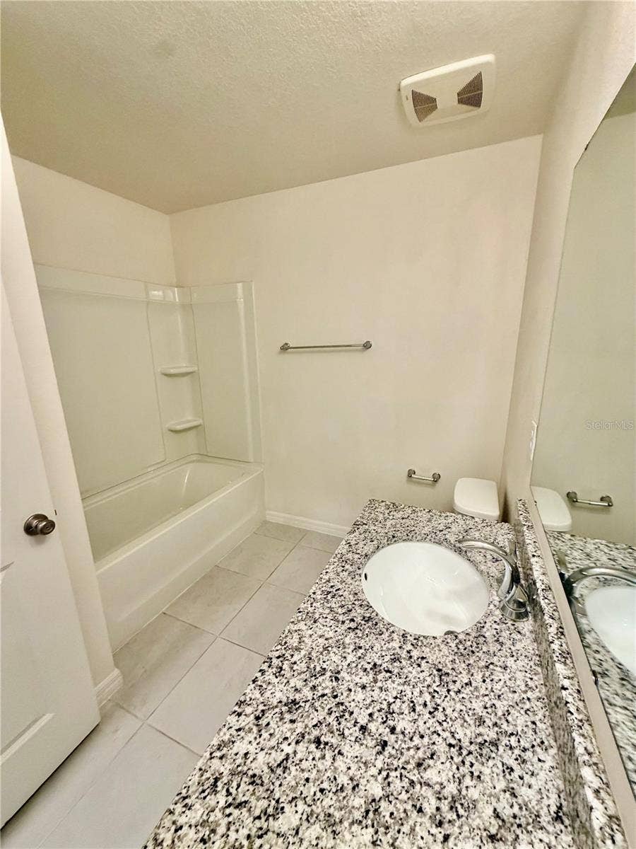 240 SUMMERLIN LOOP, Haines City, FL 33844 240 SUMMERLIN LOOP, Haines City, FL 33844